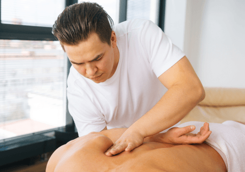 Origine e significato del titolo MCB: la guida per capire una professione sanitaria storica